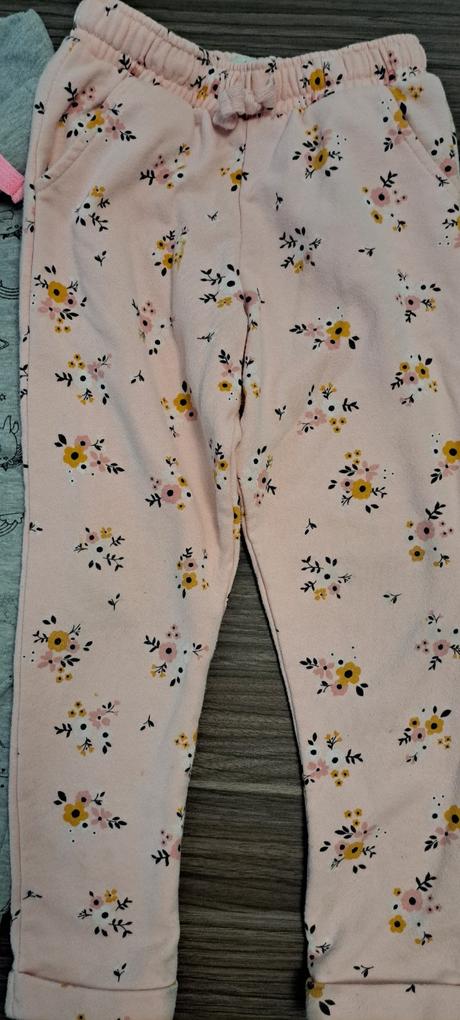 2x tepláky, f&f,116