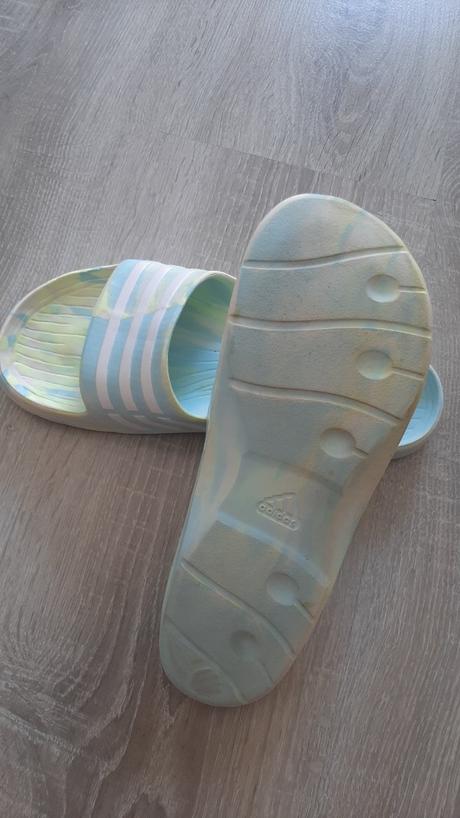 Šľapky adidas, adidas,38