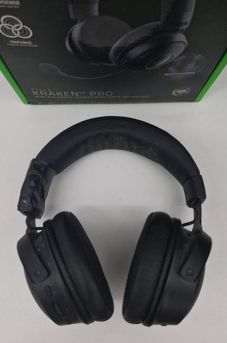 Bezdrátové sluchadla razer kraken v3 pro,