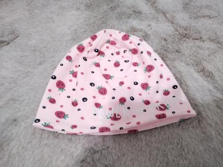 Krasna ciapka 6 mes az 2 roky elasticka, 