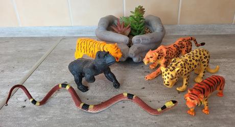 Safari s king kongom - väčšie veľkosti, 