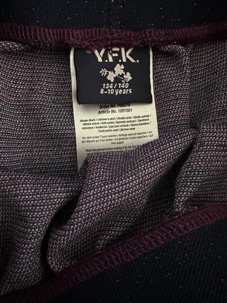 Paradna suknicka, 158