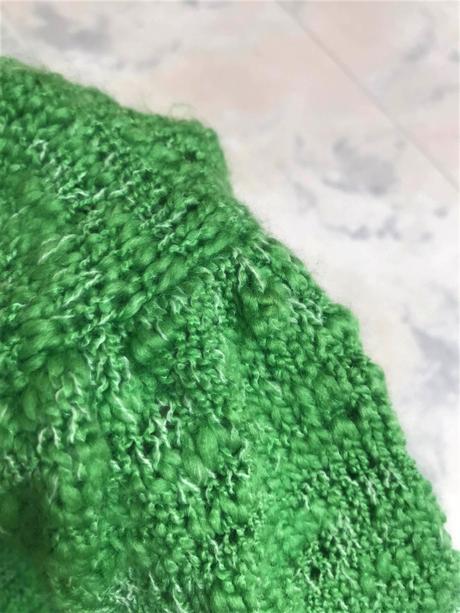 Pletený buklé pulóvrik, xl