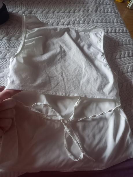 Bluzka, bershka,m