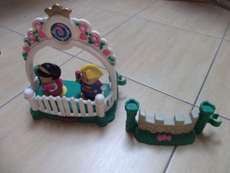 Princezna a princ - fisher price, 