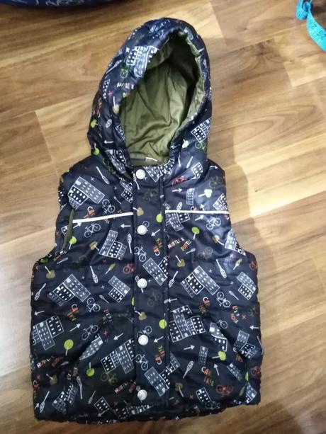 Vesta s kapucou, lupilu,98