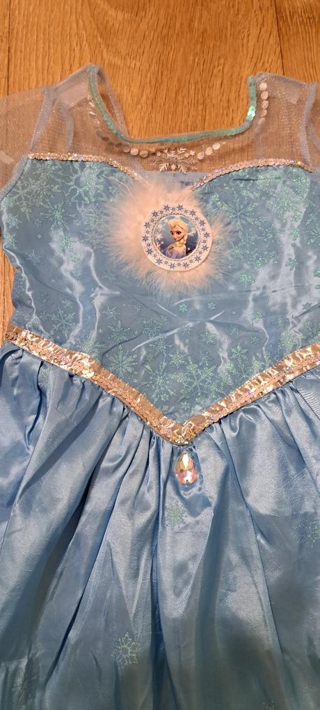 Frozen kostým, 