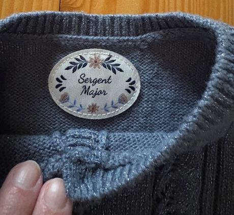 Nadherny svetrik viac ako top stav sergent major, sergent major,98