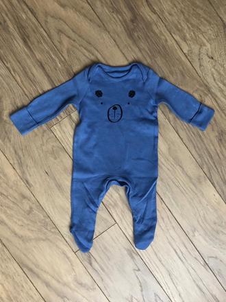 Modrý overal s mackom, f&f,56