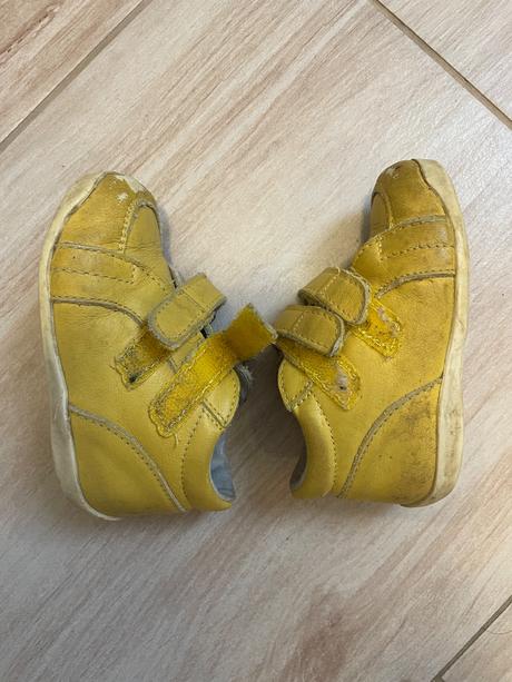 Celokožené topánočky na suchý zips zn. rak, rak,20