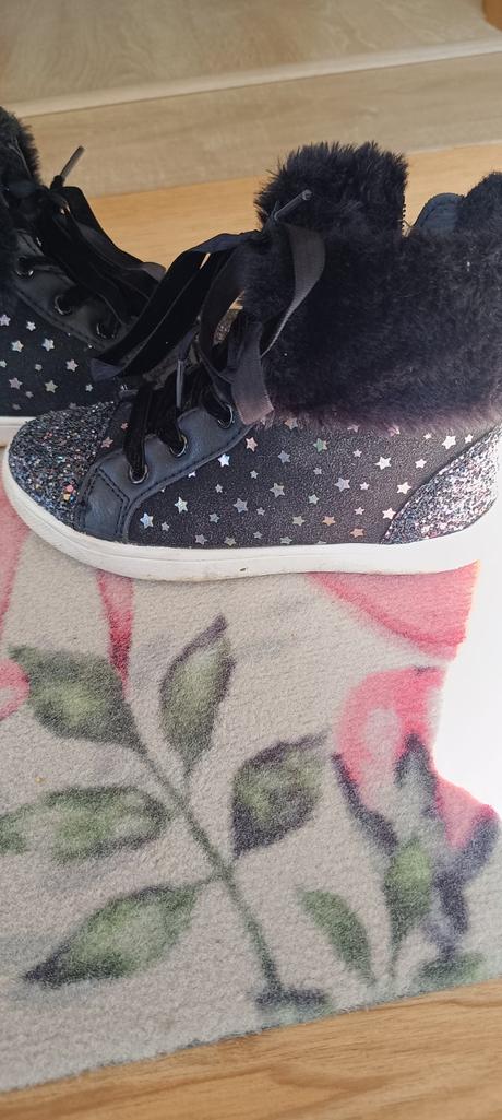 Krasne teplejsie topanky, f&f,29