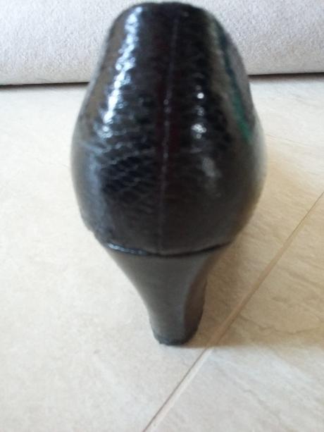 Predám obuté 3x topánky veľ.č.37, 37