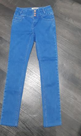 Nové skinny rifle, 146