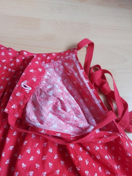 Detska ludova sukna, 128