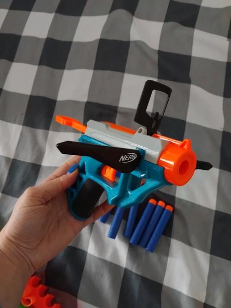 Nerf bowstrike, 