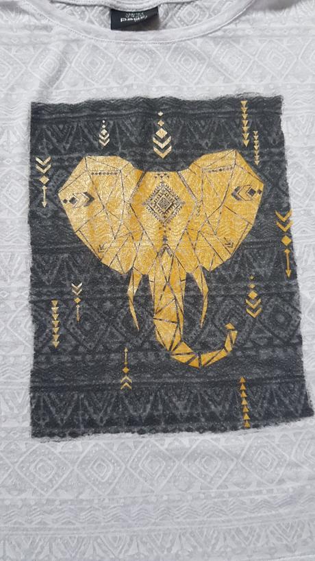 2 priesvitné tričká spolu za 5 eur, takko,158