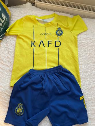 Dres ronaldo, 140