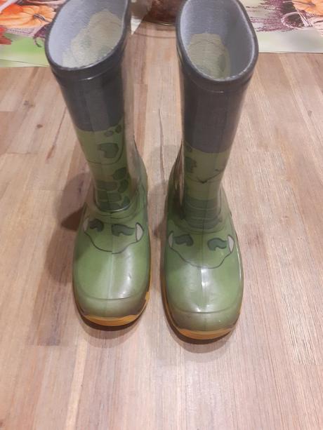 Gumáky demar, demar,32