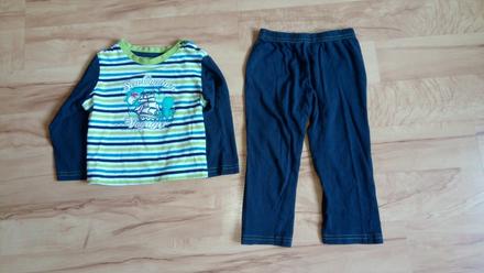 Pyžamko 86/92, lupilu,86