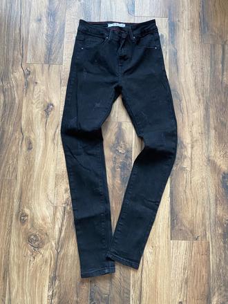 Čierne nohavice, xs